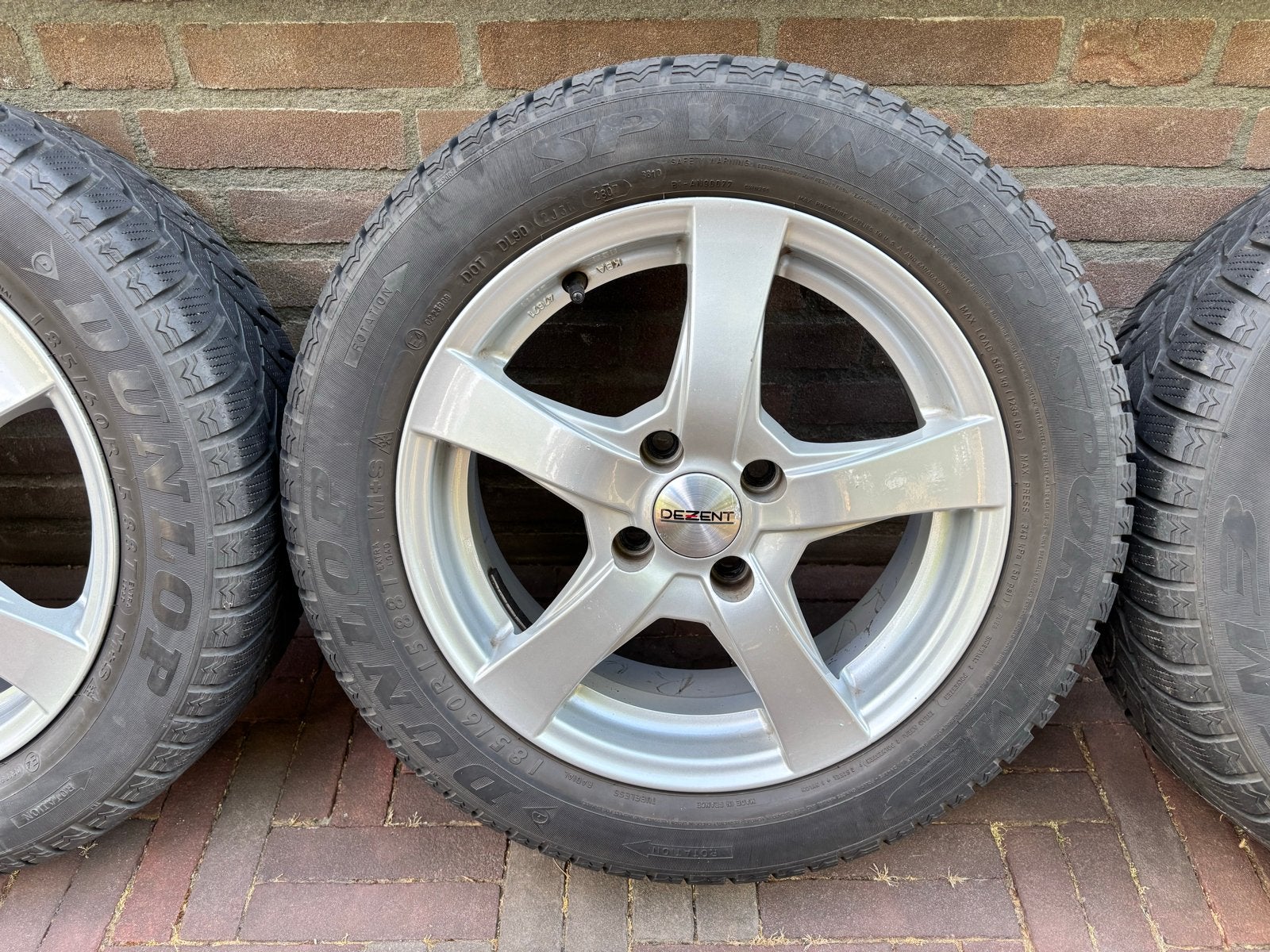 Set van 4 winterbanden op lichtmetalen velgen, Auto-onderdelen, Banden en Velgen, Ophalen, Gebruikt, 15 inch, Banden en Velgen
