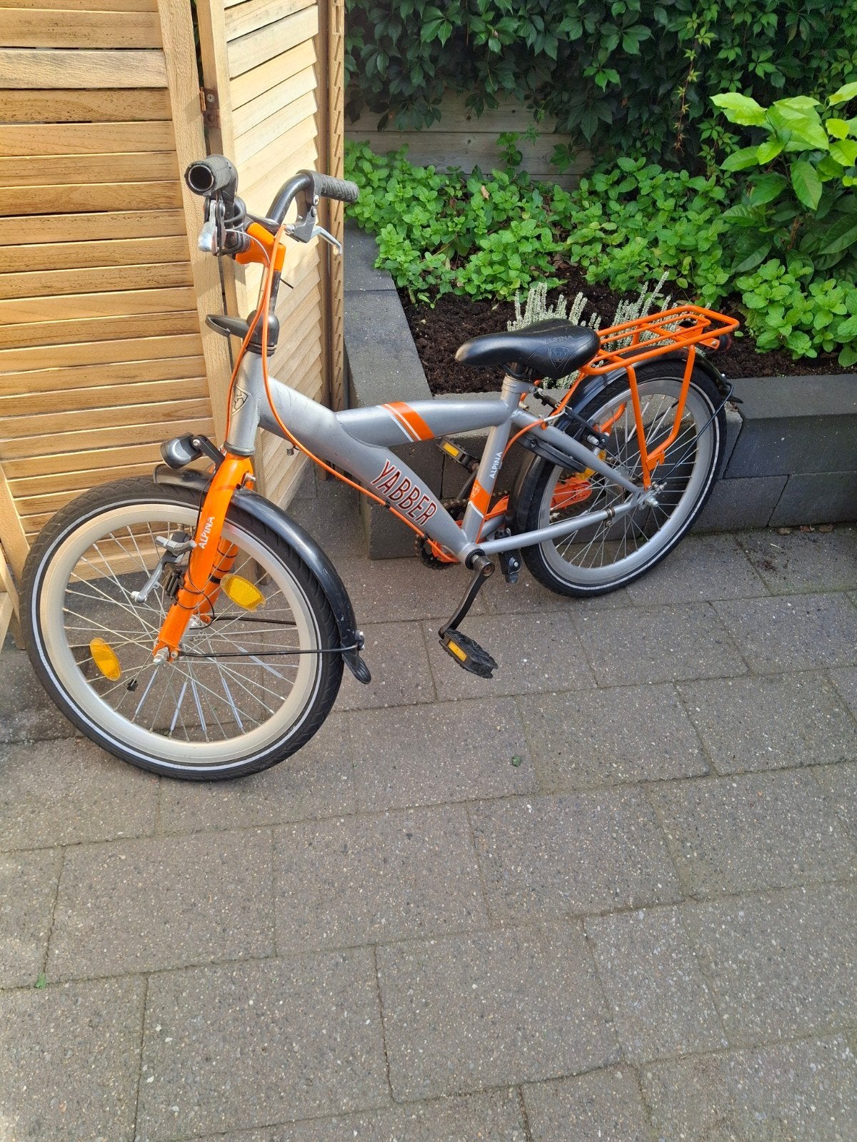 opknapper voor 10euro remmen doen het niet, Fietsen en Brommers, Ophalen of Verzenden, Gebruikt, Minder dan 16 inch