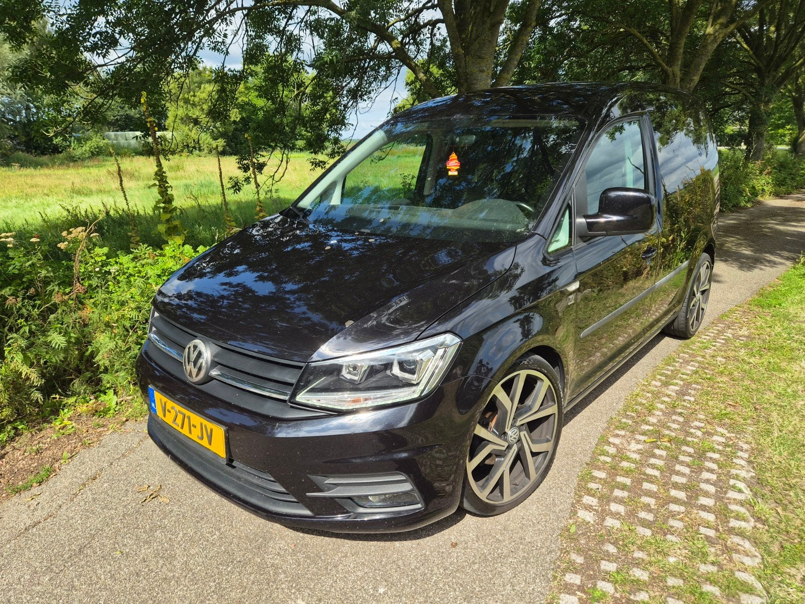 Volkswagen Caddy 2.0 TDI 75KW 2018, Stof, Euro 6, 4 cilinders, 700 kg