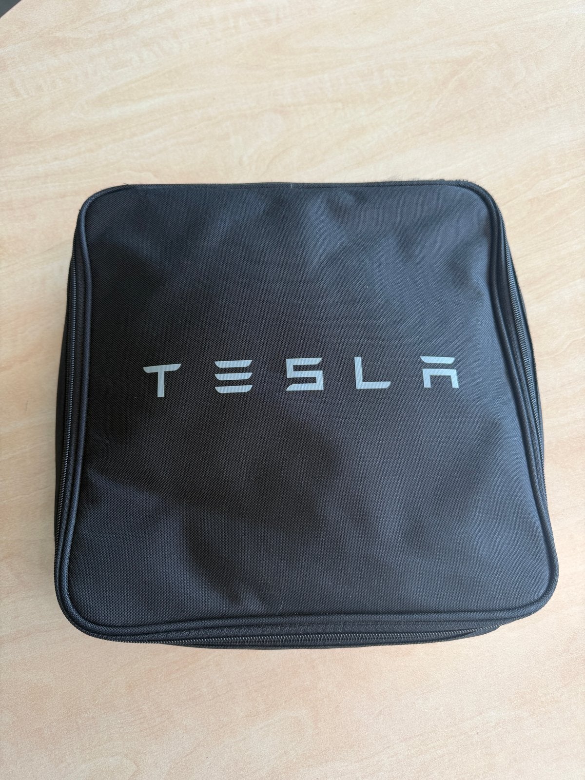 Tesla laadkabel op 220V - Gebruikt, Ophalen, Gebruikt
