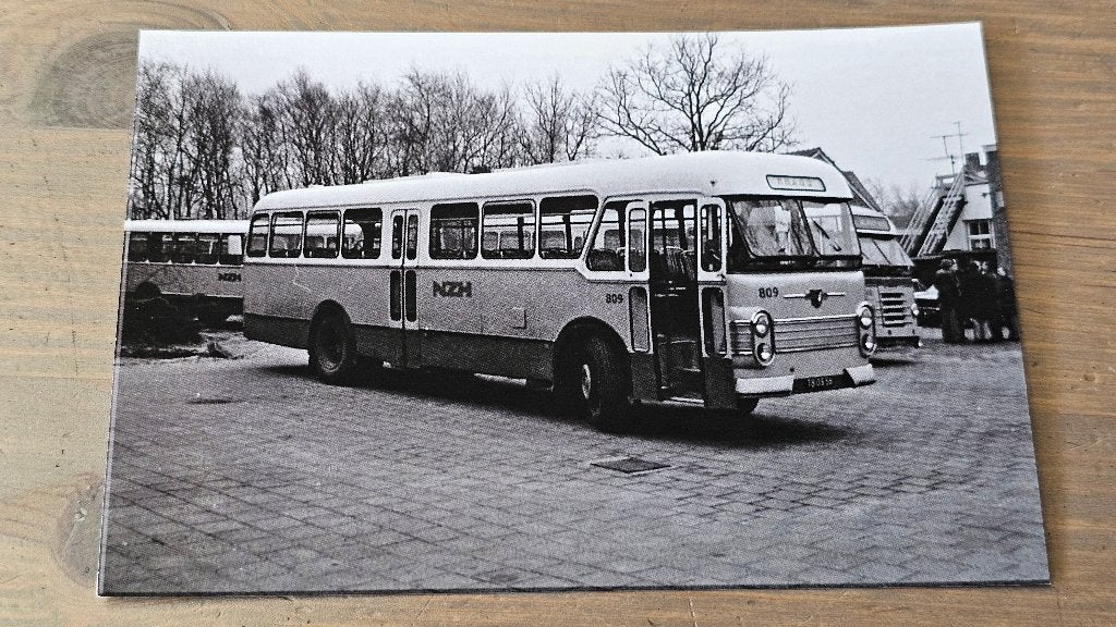 Foto BUS NZH Haarlem 809, Verzamelen, Verzenden, Gebruikt, Bus of Metro, Overige typen