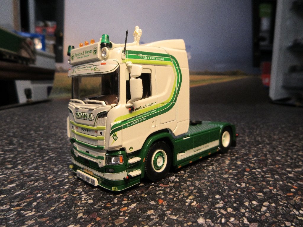 Tekno Scania R 520 Patrick v/d Hoeven met certificaat, Ophalen of Verzenden, Zo goed als nieuw, Bus of Vrachtwagen, Tekno