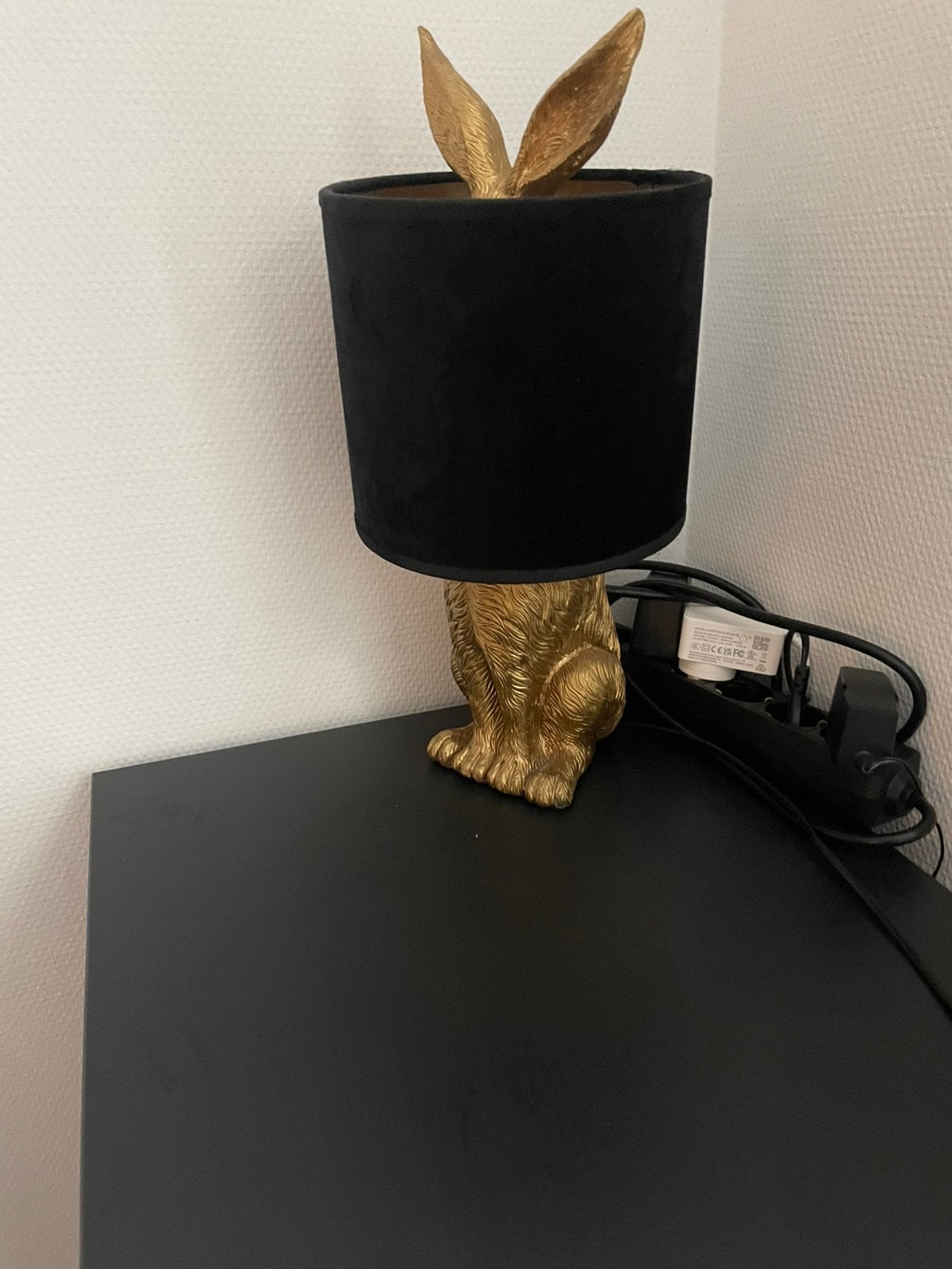 Tafellamp gouden konijn, Ophalen, Zo goed als nieuw