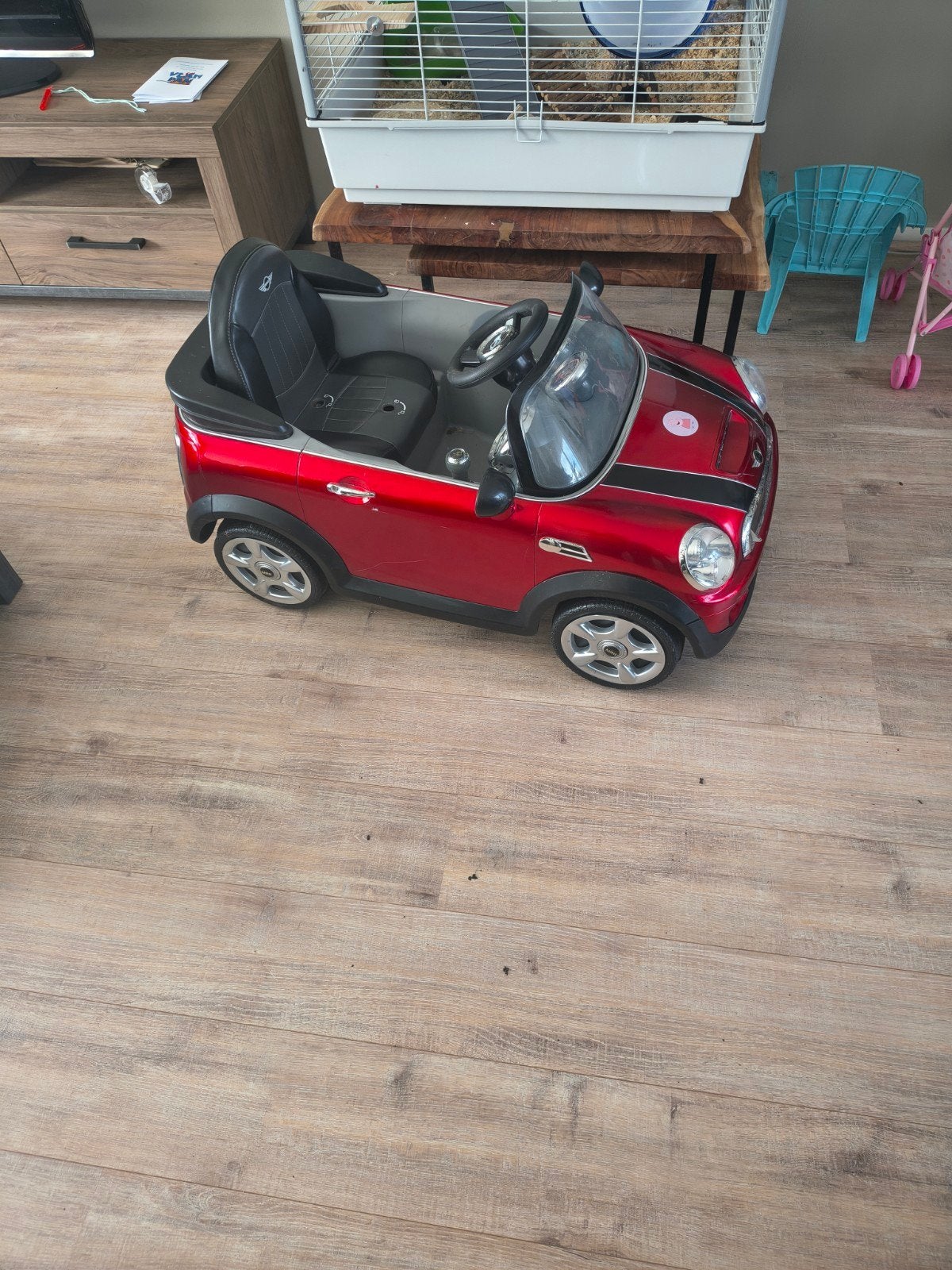 Mini Cooper elektrische kinderauto rood, Kinderen en Baby's, Speelgoed | Speelgoedvoertuigen, Ophalen, Gebruikt
