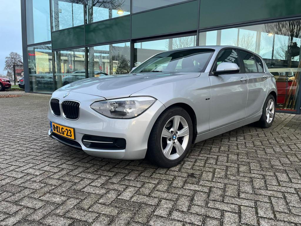BMW 1-serie BMW 116i, Sportline, Navi, Led, Lichtmetalen vel, Auto's, 1-Serie, Euro 5, Gebruikt, 4 cilinders
