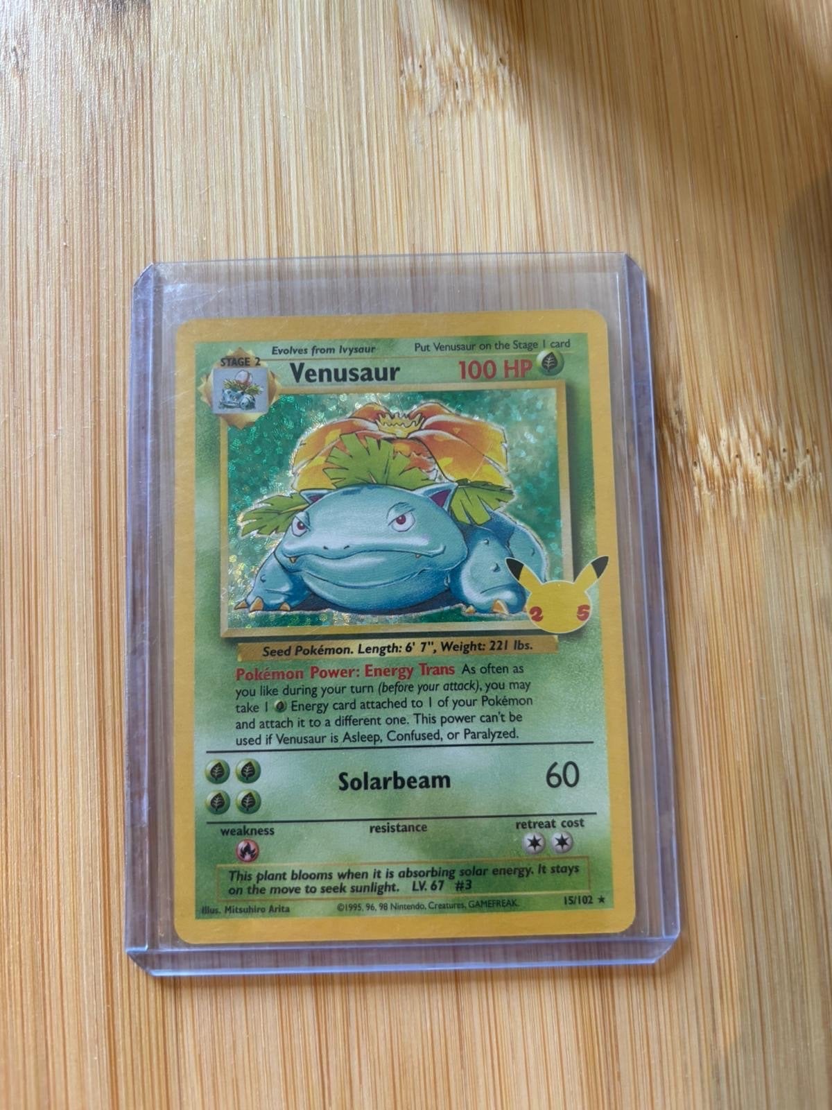 Pokémon Venusaur 15/102 Base Set 25th Anniversary, Ophalen of Verzenden, Zo goed als nieuw, Losse kaart