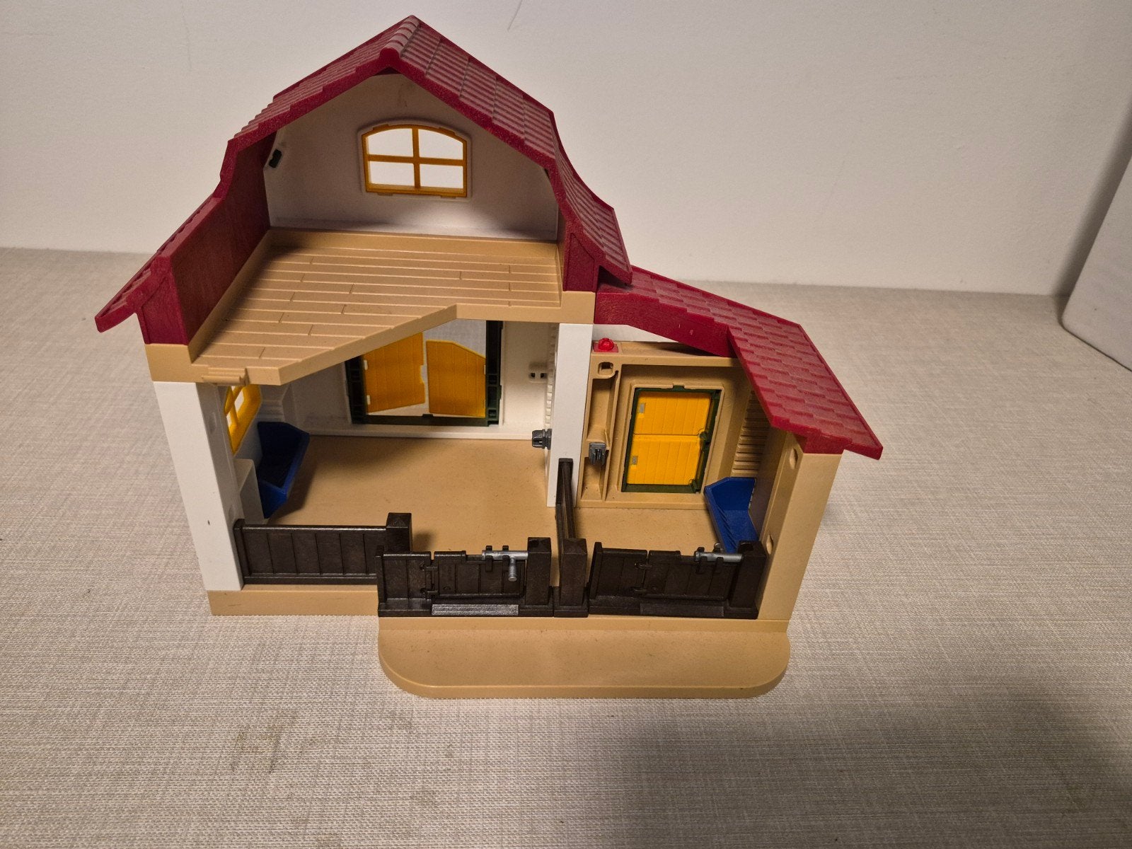 Playmobil Pony en Paarden, Stal en Vrachtwagen, Ophalen of Verzenden, Gebruikt, Complete set