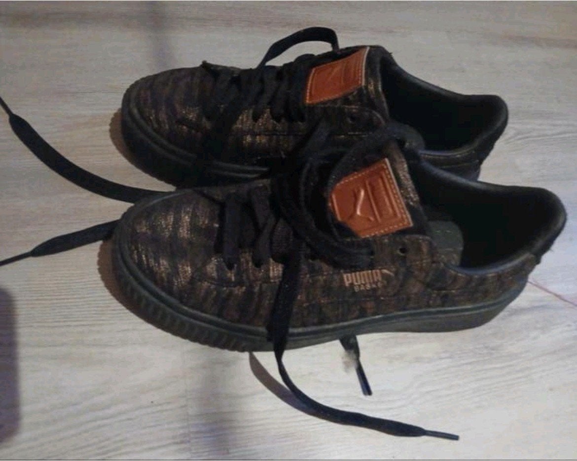 Puma sneakers zwart/brons maat 36, Kleding | Dames, Puma, Zwart, Ophalen of Verzenden, Sneakers of Gympen