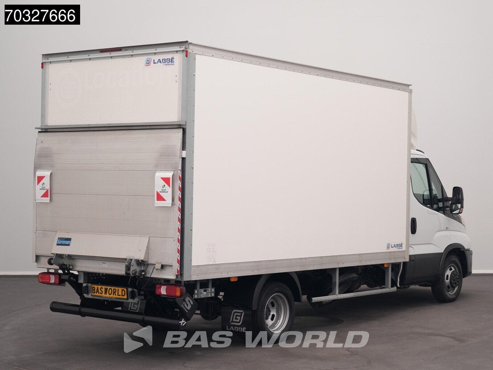 Iveco Daily 35C16 3.0L Laadklep Dubbellucht Bakwagen Airco C, Stof, Gebruikt, Euro 6, 4 cilinders