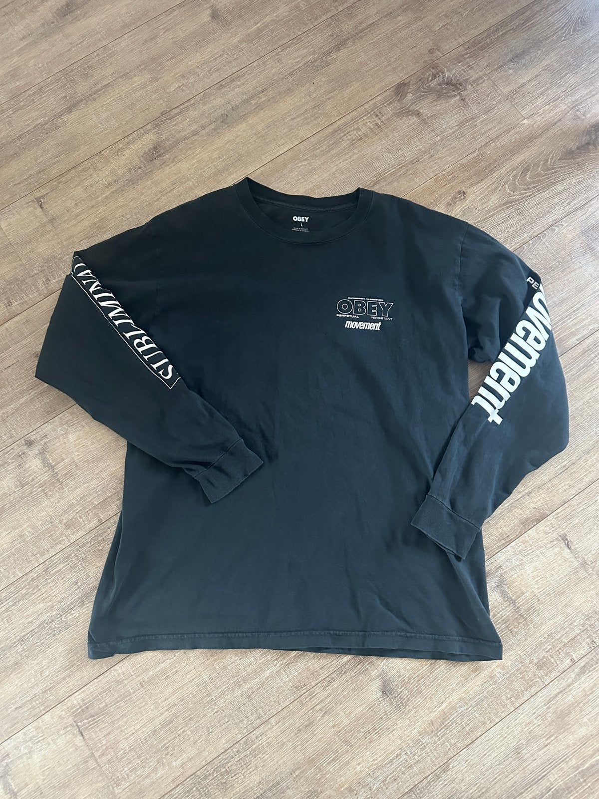 Obey Longsleeve Zwart Maat L, Ophalen of Verzenden, Zo goed als nieuw, Maat 52/54 (L), Zwart