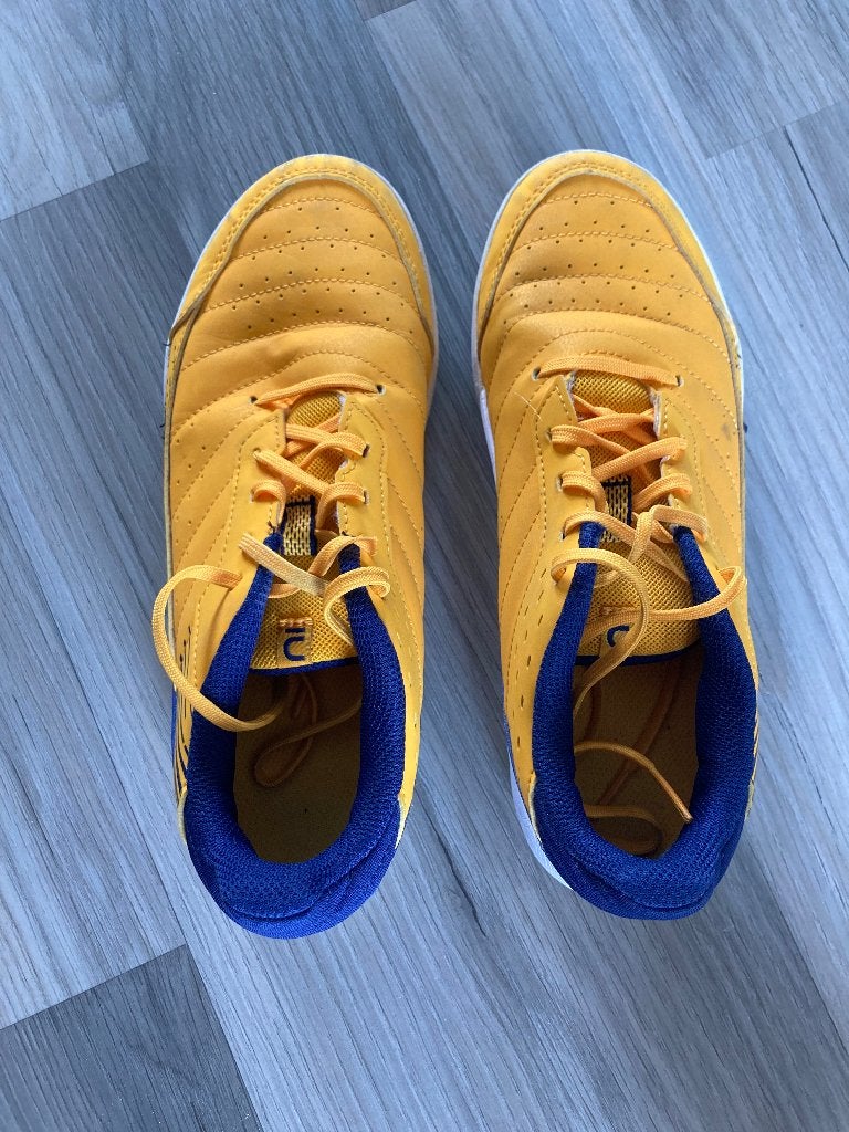 Zaalvoetbalschoenen - maat 37, Ophalen, Gebruikt, Imviso, Jongen of Meisje