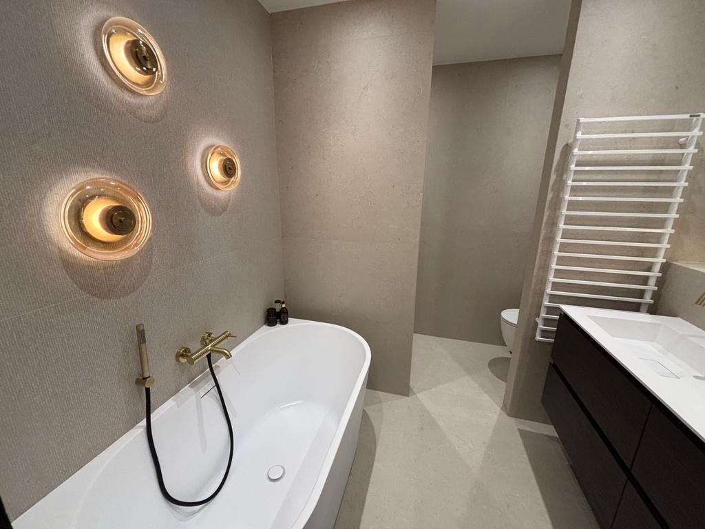 Partij luxe grote badkamer tegels 120x120 en 60x120, Ophalen, 60 cm of meer, Keramiek, Nieuw