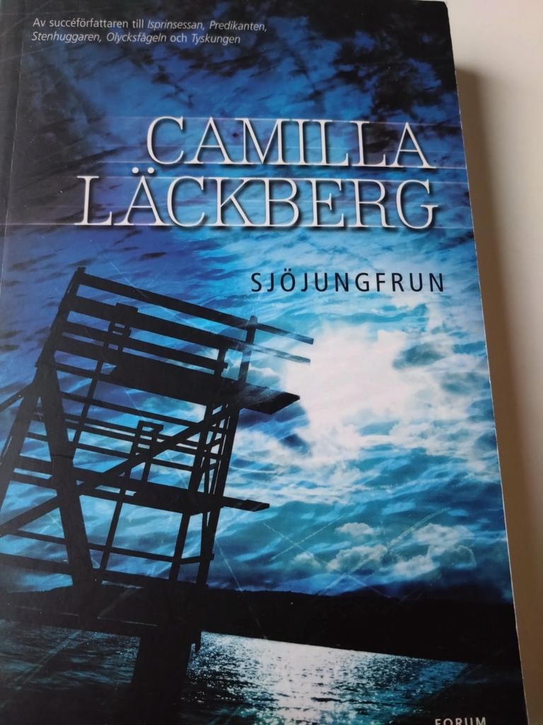 Sjöjungfrun - Camilla Läckberg #svenska/zweeds#, Boeken, Detectives, Zo goed als nieuw, Ophalen of Verzenden
