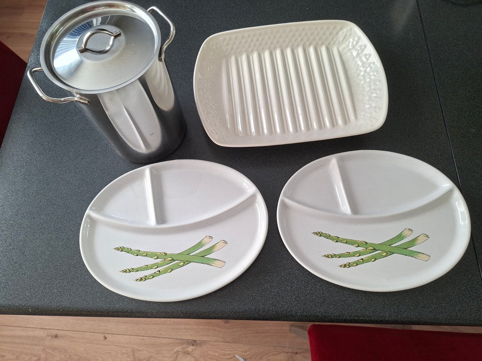 Aspergeschaal, aspergeborden en aspergepan, Huis en Inrichting, Ophalen, Overige stijlen, Schaal of Schalen