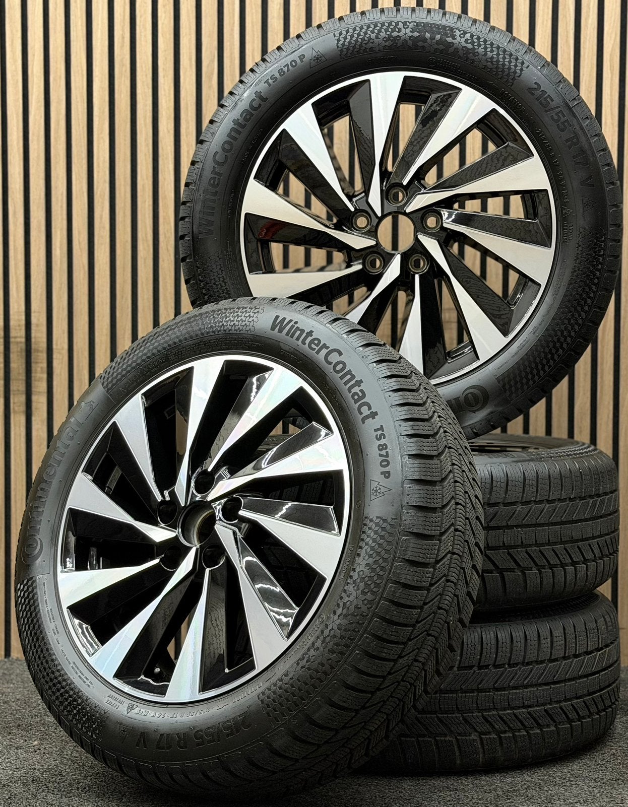 Originele 17 inch VW T-Roc II 5x112 ET45 Continental 2025, Ophalen, 215 mm, ., Banden en Velgen