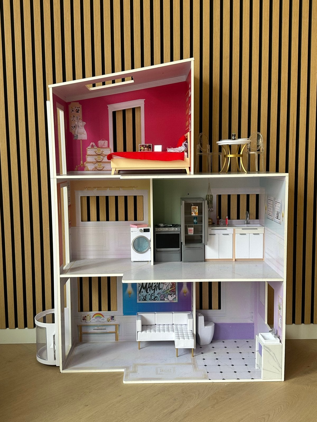 Rainbow High Huis - Groot Poppenhuis met Meubels, Ophalen, Zo goed als nieuw, Poppenhuis