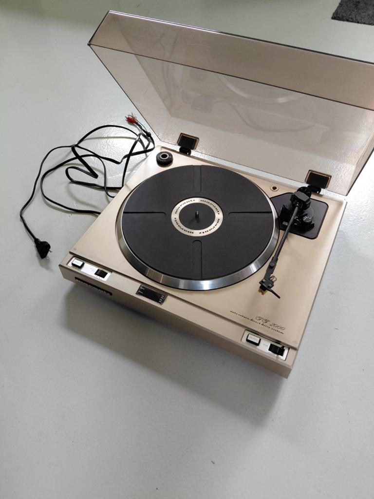 Marantz TT 4000 Direct Drive Platenspeler, Audio, Tv en Foto, Platenspelers, Ophalen of Verzenden, Gebruikt, Platenspeler, Overige merken