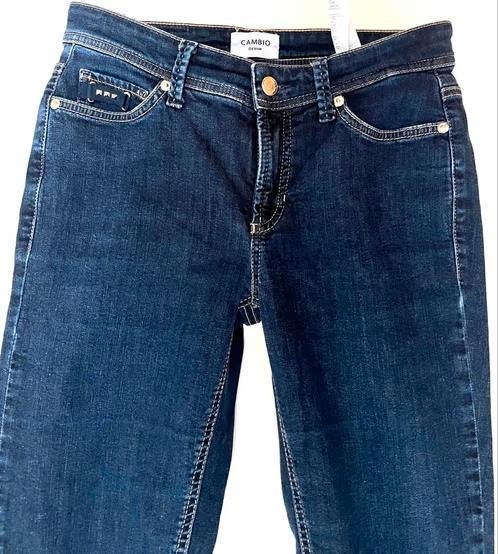Cambio Piper short maat 36, Ophalen of Verzenden, Zo goed als nieuw, Blauw, W28 - W29 (confectie 36)