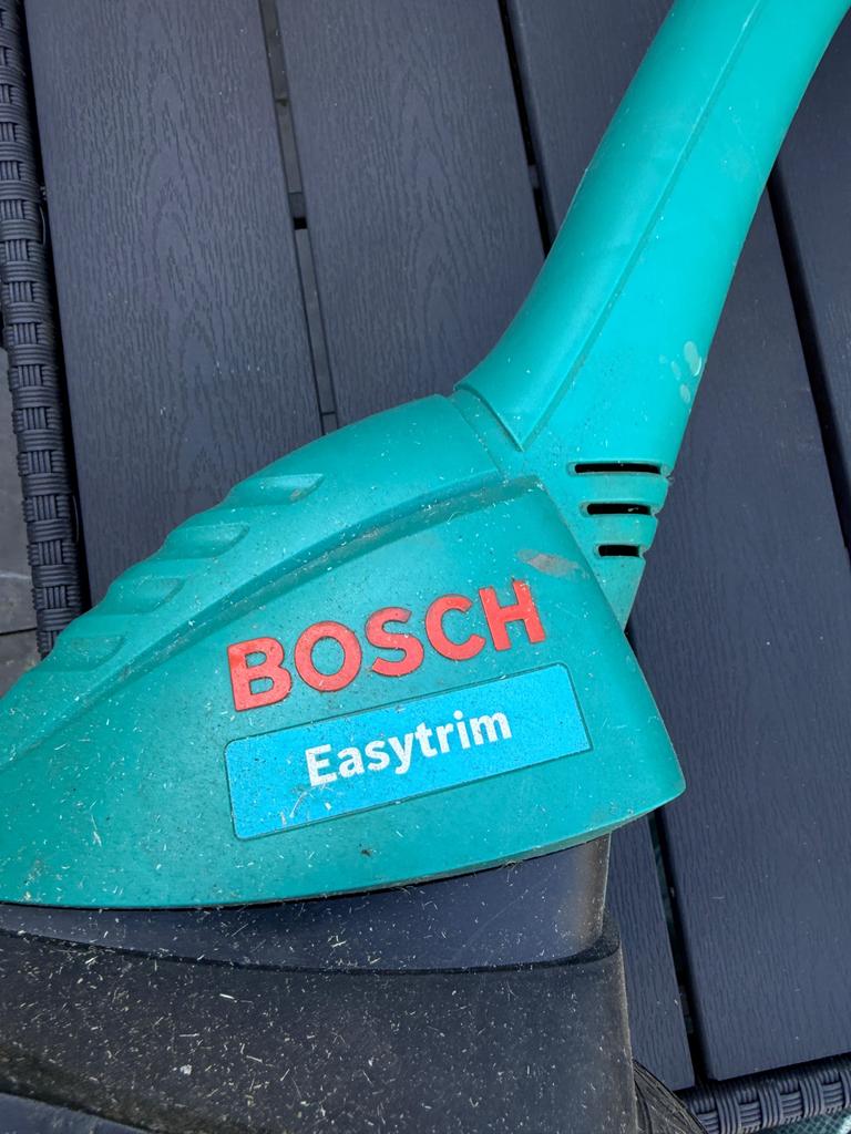 Bosch Easytrim elektrische gazontrimmer, Ophalen of Verzenden, Gebruikt, 30 tot 50 cm, Elektrisch
