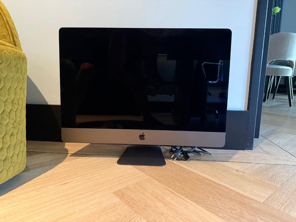 IMAC Pro 27", Computers en Software, Apple Desktops, Zo goed als nieuw, iMac, SSD, 3 tot 4 Ghz, 64 GB of meer, Ophalen
