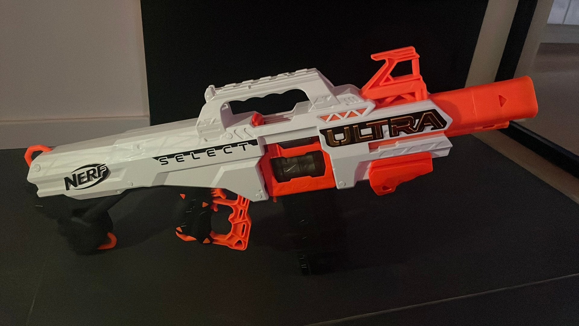 NERF Ultra Select vol-automatische gemotoriseerde blaster, Ophalen, Zo goed als nieuw
