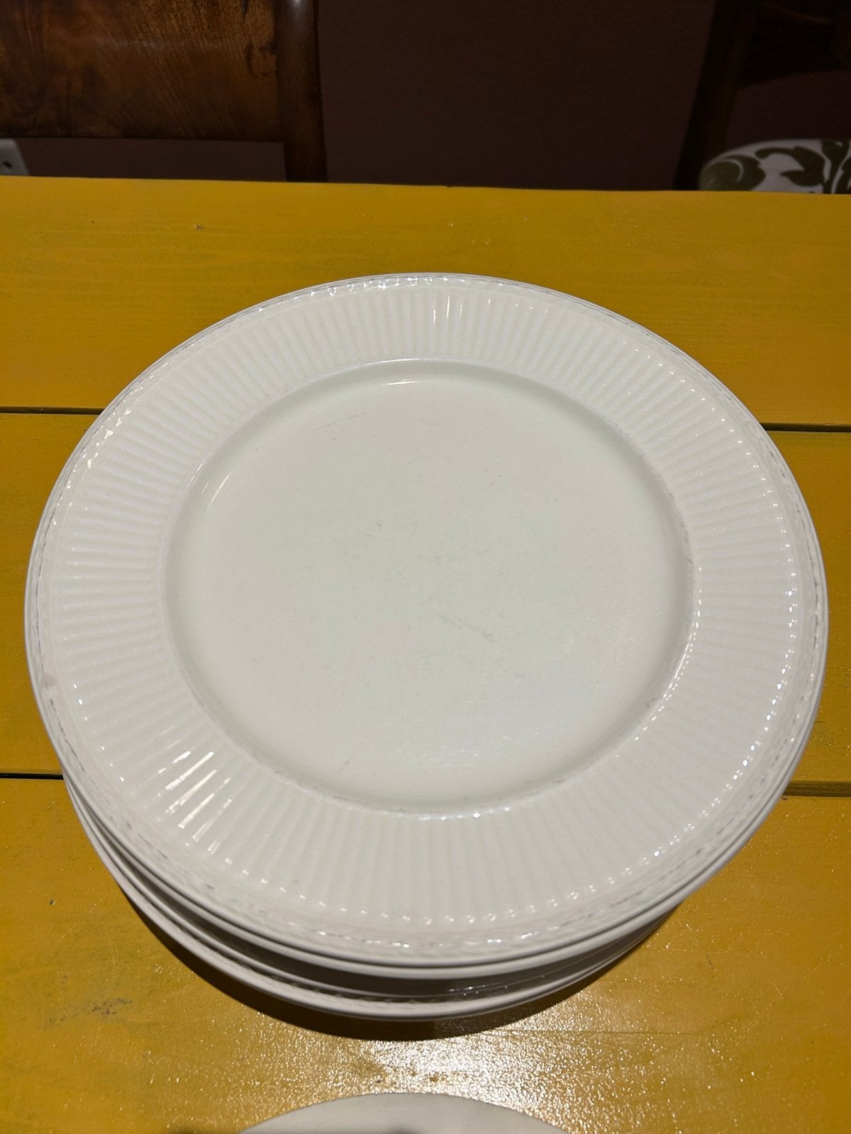 Wedgwood Edme platte borden 26 cm, Ophalen, Klassiek, Zo goed als nieuw, Bord(en)