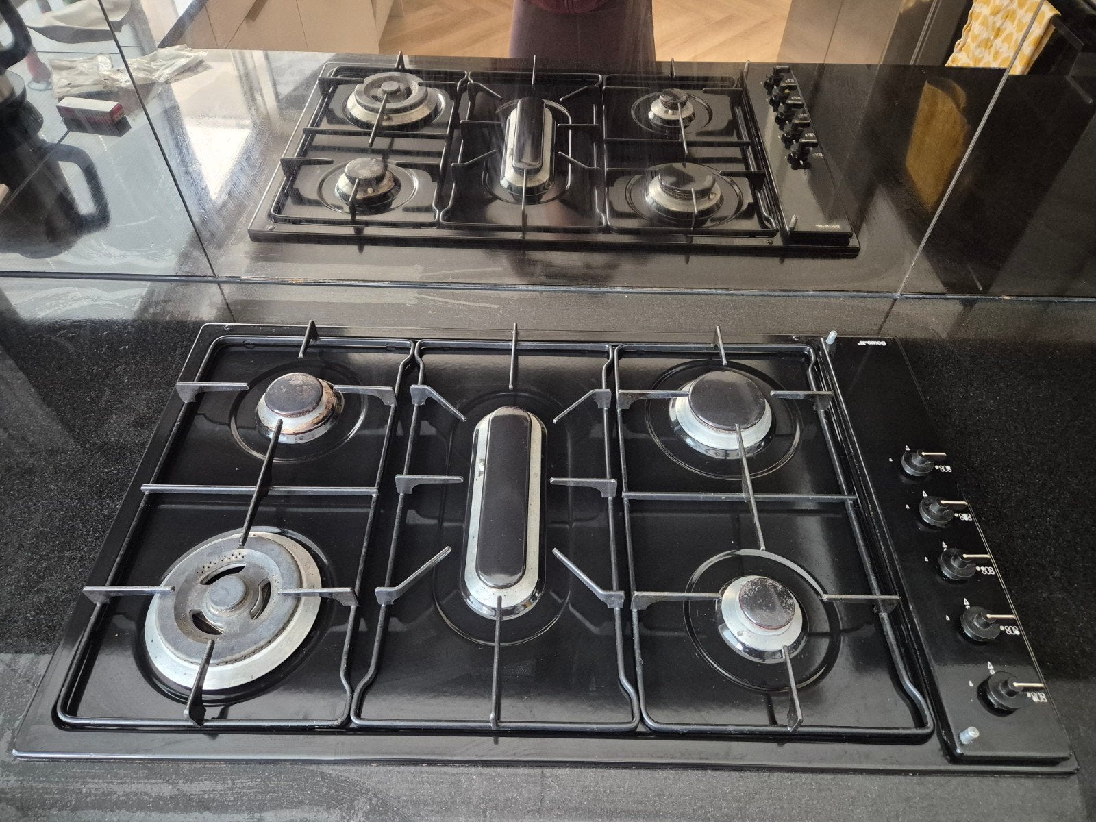 SMEG Gasfornuis 85,8cm x 50cm, Ophalen, Gebruikt, 60 cm of meer, 4 kookzones