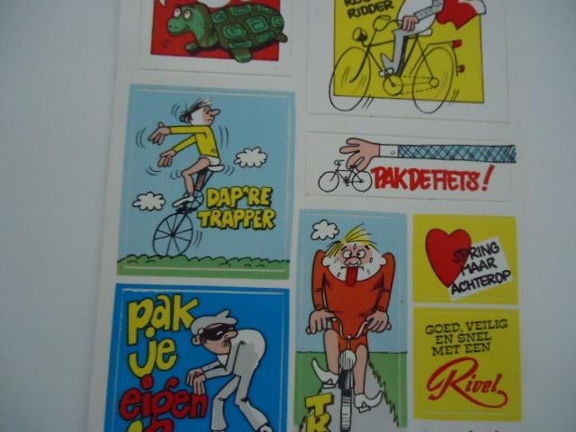 sticker oud Dreft RIVEL FIETS Vel strip pop art retro, Verzamelen, Verzenden, Zo goed als nieuw, Bedrijf of Vereniging