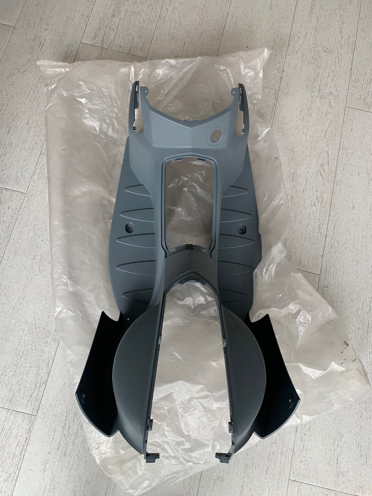 Peugeot ludix treeplank / voetenkap, Ophalen, Gebruikt, Benzine, Ludix