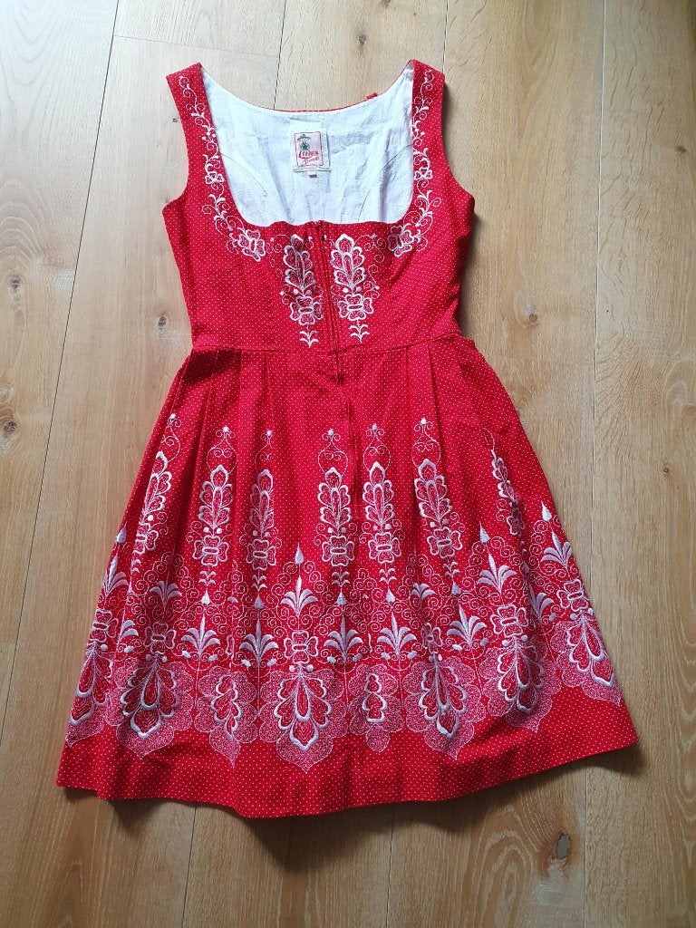 Dirndl, oktoberfest, maat 38-40, Maat 38/40 (M), Ophalen of Verzenden, Kleding, Overige thema's