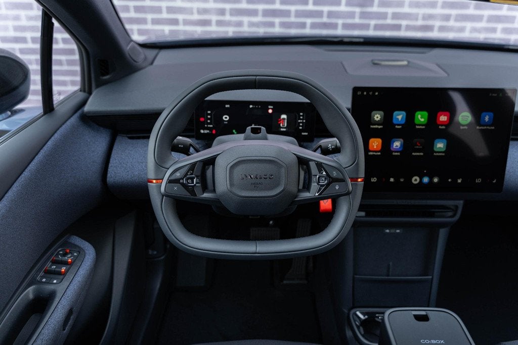 Lynk & Co 02 Core 66 kWh | Apple Carplay/Android Auto | Keyl, Automaat, 12 maanden, Achterwielaandrijving, Zwart