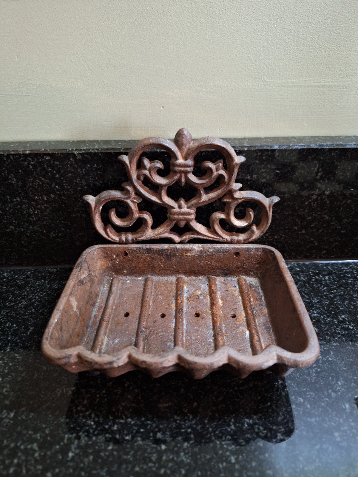 Gietijzeren zeep bak, Antiek en Kunst, Curiosa en Brocante, Ophalen
