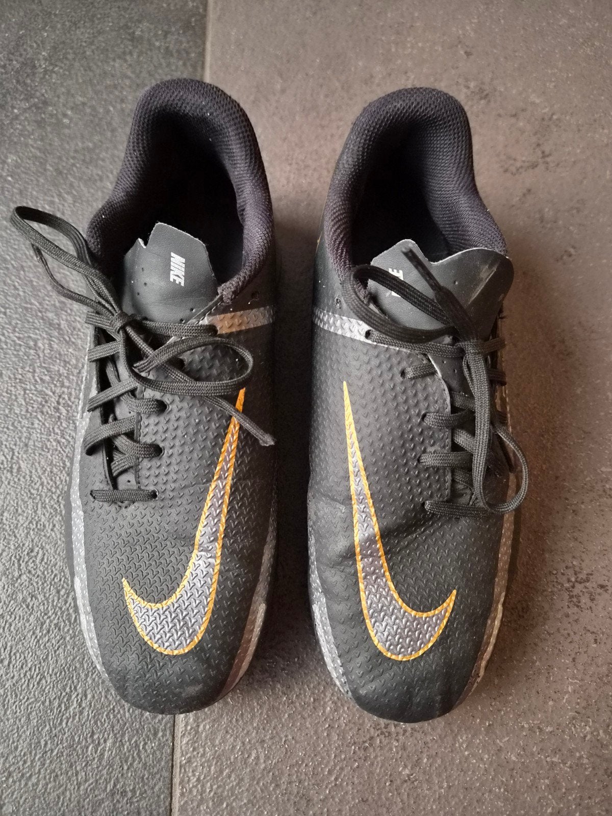 Nike zaalvoetbalschoenen - Maat 36.5, Maat XS of kleiner, Ophalen, Gebruikt, Schoenen