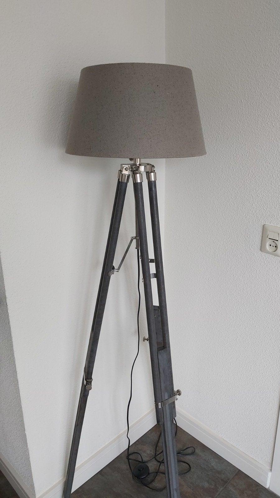 Mooie staande verstelbare lamp, Ophalen, Zo goed als nieuw, 150 tot 200 cm