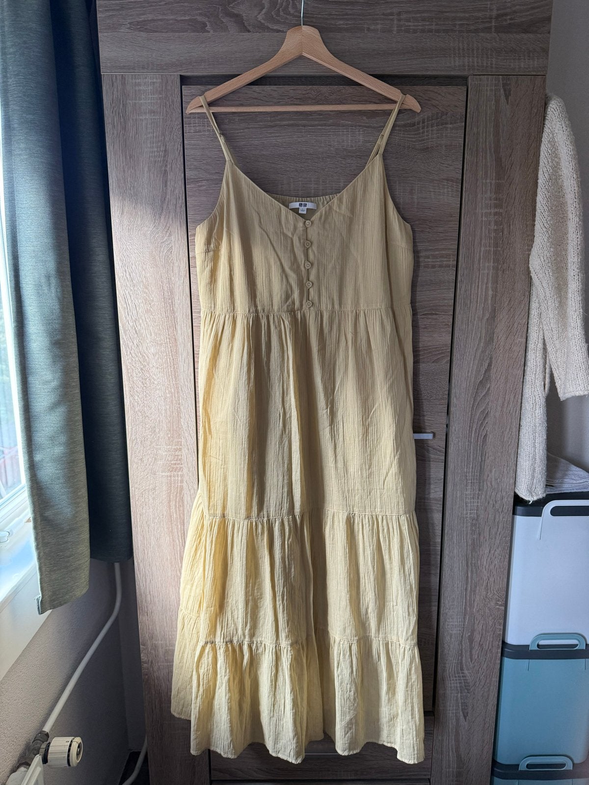 Uniqlo Gele Maxi Jurk Maat L, Geel, Maat 42/44 (L), Ophalen of Verzenden, Gedragen