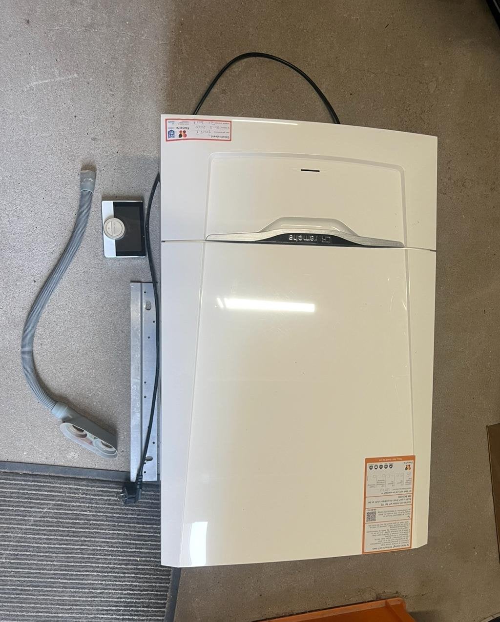 Remeha ketel Calenta 40c, Doe-het-zelf en Verbouw, Geisers en Boilers, Minder dan 20 liter, Ophalen, Zo goed als nieuw, Geiser
