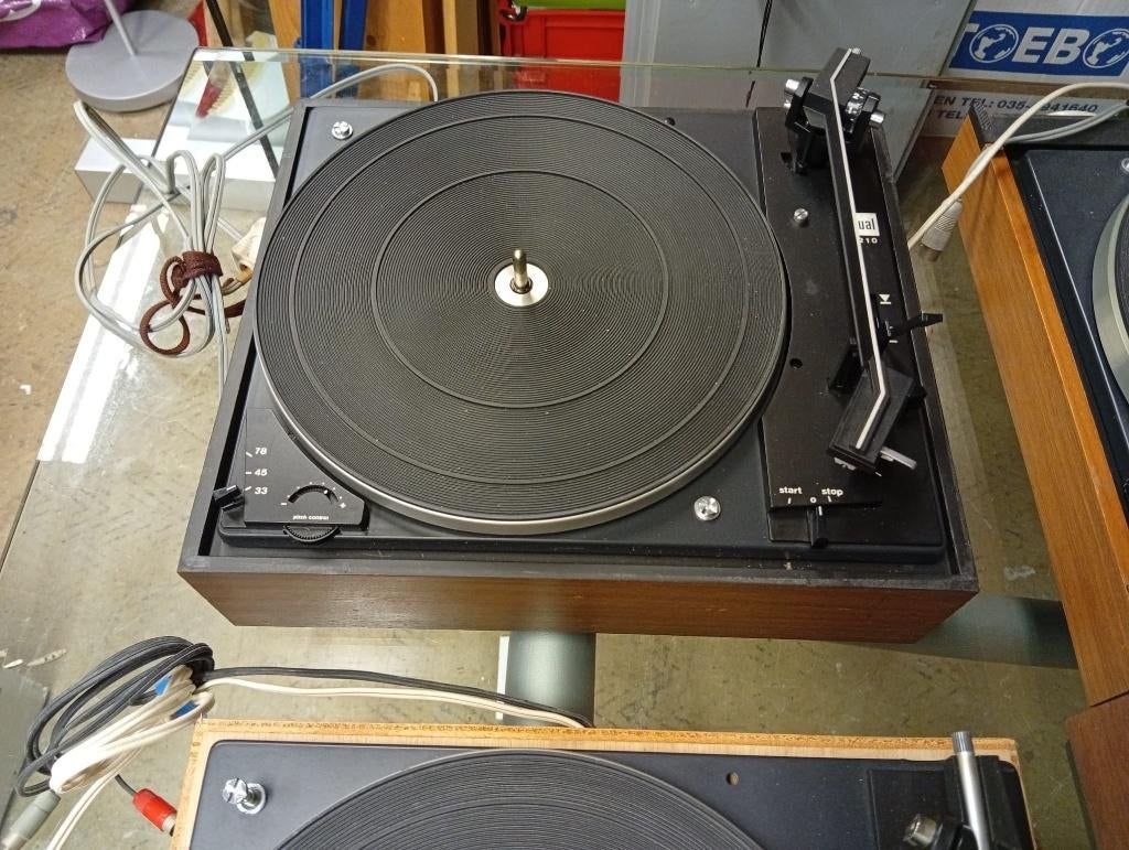 Dual 1210 Platenspeler, Audio, Tv en Foto, Ophalen of Verzenden, Gebruikt, Dual