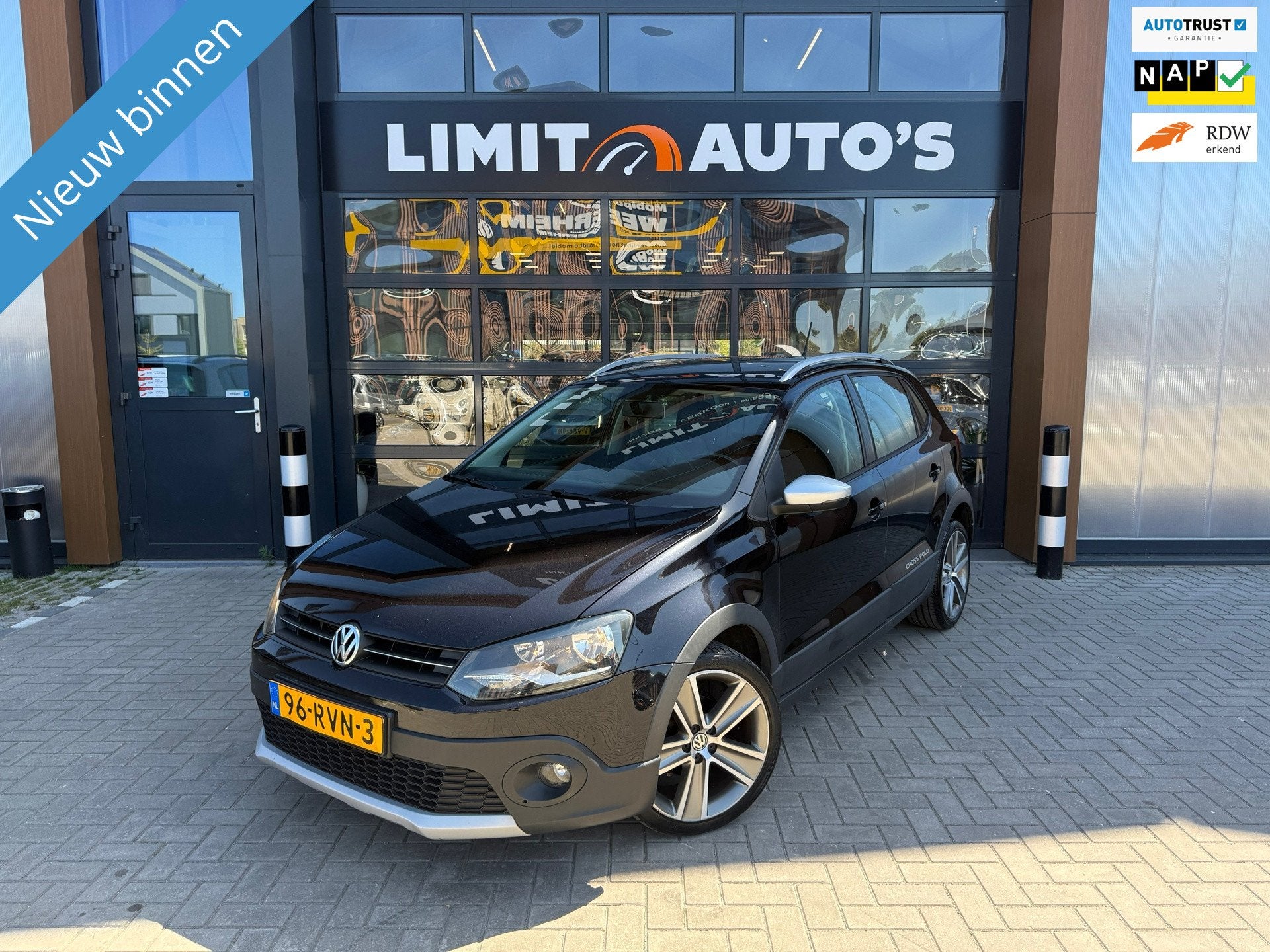 Volkswagen Polo 1.6 TDI Cross Aut/Climate/Cruise/Pdc/Leer/NA, Euro 5, Gebruikt, Zwart, 4 cilinders