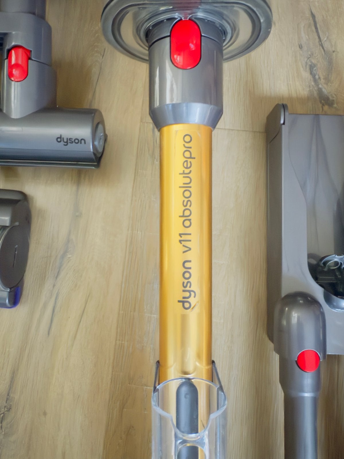 Foto 3 van Dyson V11 Absolute Pro Steelstofzuiger