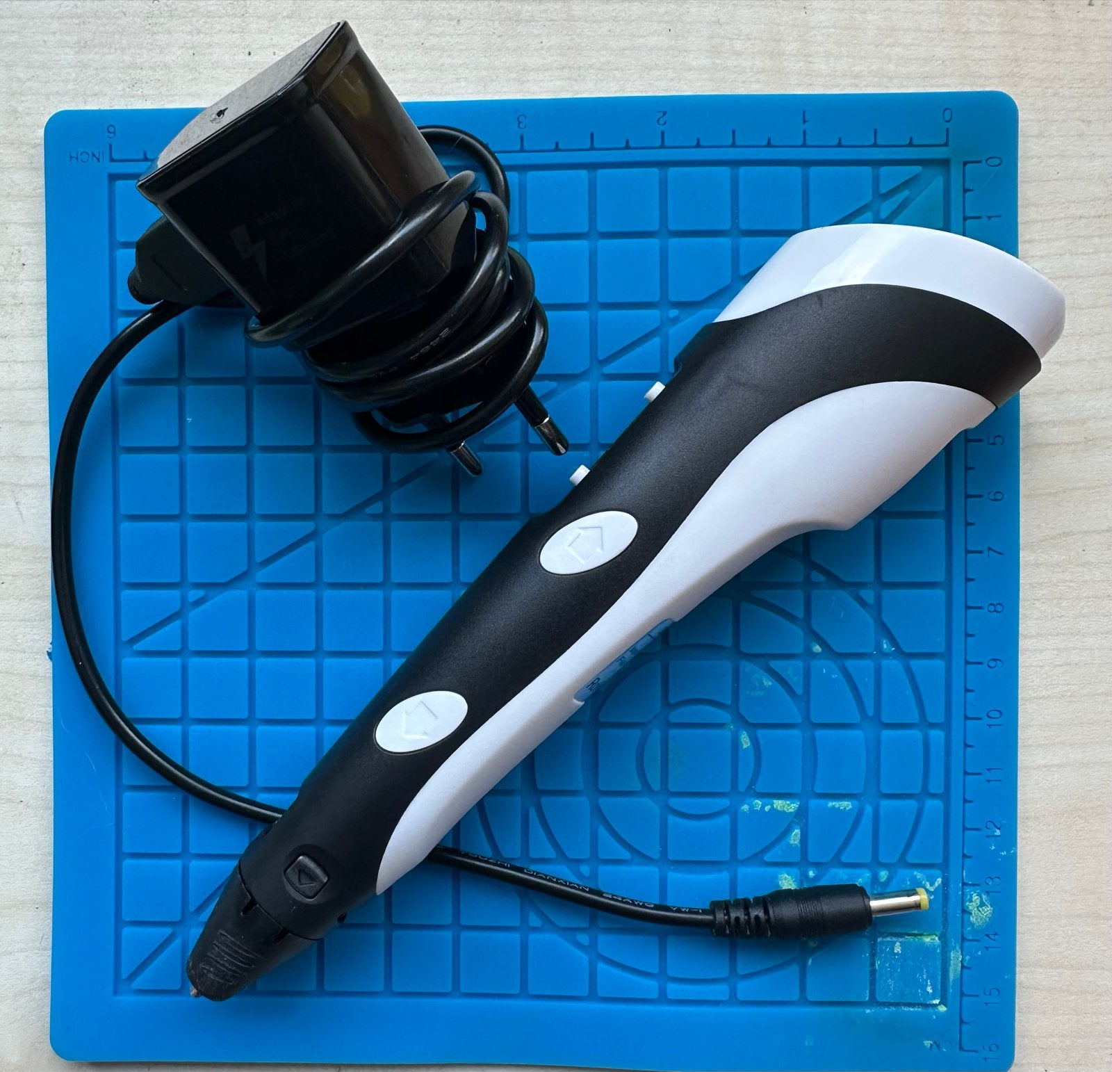 3D-pen met veel vullingen, standaard en werkmat, Ophalen, Gebruikt, Filament