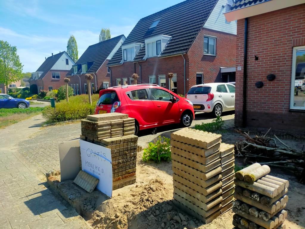 Gratis beton borders voor rondom de tuin, Ophalen of Verzenden, Gebruikt, Minder dan 100 cm