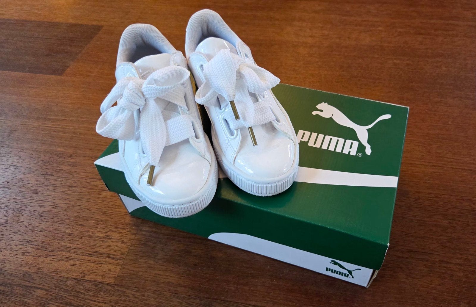 Puma Basket Heart Patent sneakers maat 37, Ophalen of Verzenden, Nieuw, Wit