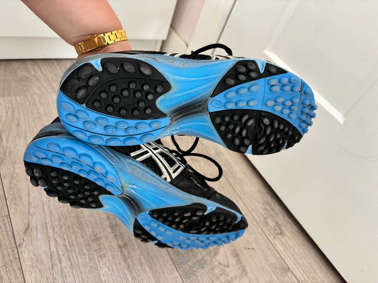ASICS GEL-HOCKEY NEO Hockeyschoenen - Zwart/Blauw, Ophalen of Verzenden, Gebruikt