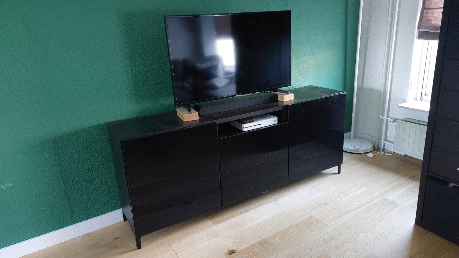 IKEA BESTÅ TV-meubel zwart hoogglans, Ophalen, Overige materialen, Gebruikt, 150 tot 200 cm