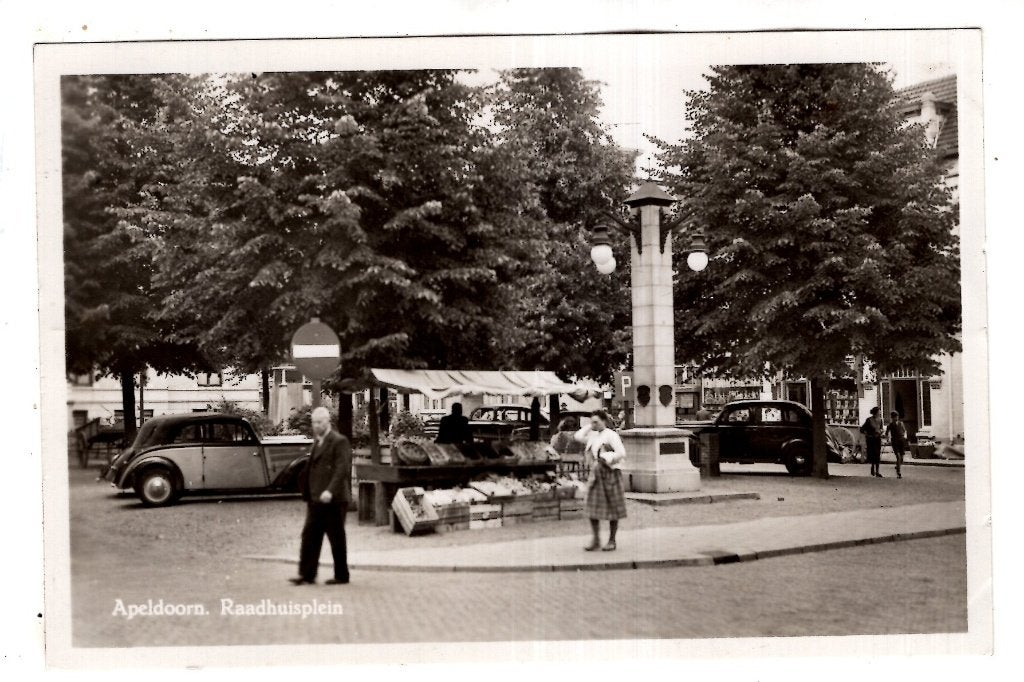 Apeldoorn Groenten Kraam  Plein  1949, Verzenden, 1940 tot 1960, Gelopen, Gelderland