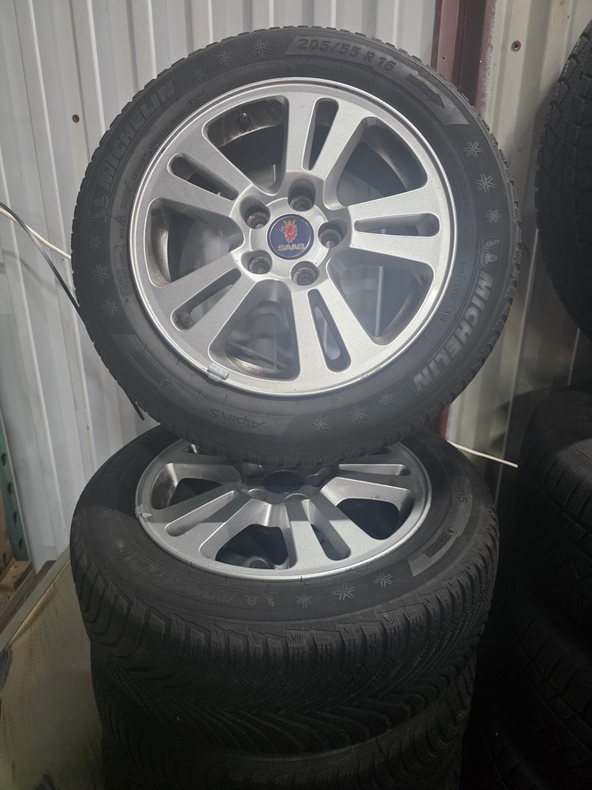 Michelin 205/55 R16 Allseason op Saab alu velgen  9-3, Auto-onderdelen, Banden en Velgen, Ophalen, Gebruikt, 16 inch, Banden en Velgen