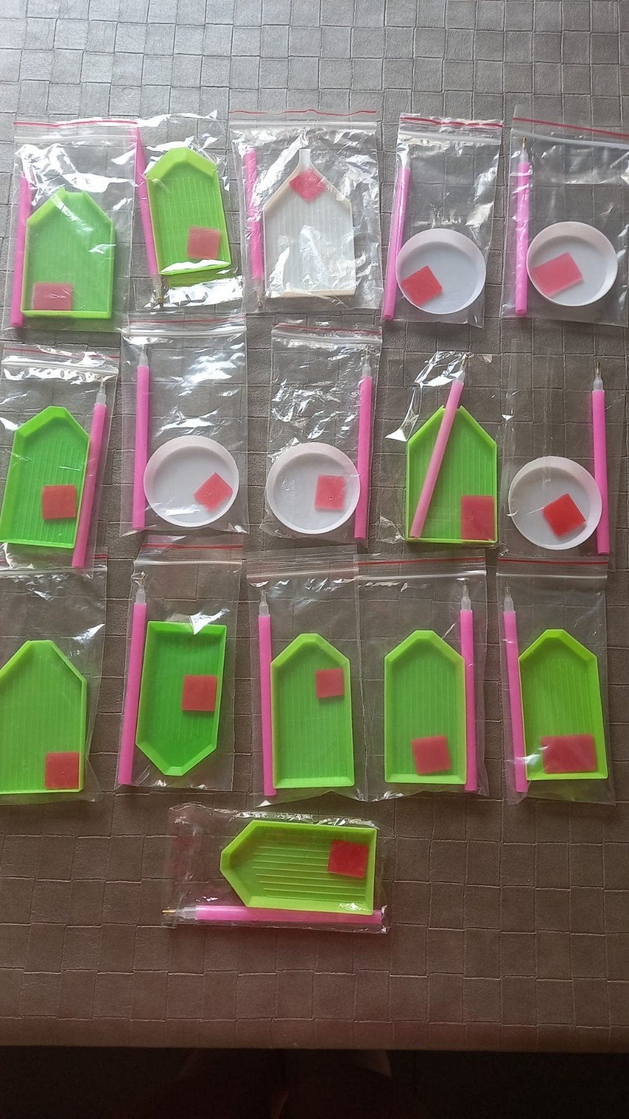 Diamond painting bakjes, pennetjes en wax, Ophalen of Verzenden, Nieuw, Knutselwerk