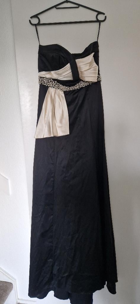 Galajurk avondjurk zwart strapless maat S met kralen, Galajurk, Zwart, Ophalen of Verzenden, Onbekend