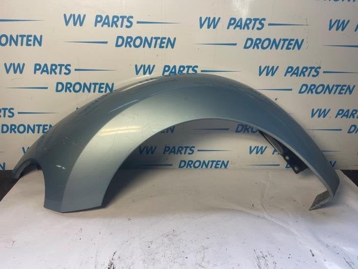Scherm links-voor van een Volkswagen Beetle (LB5Q)