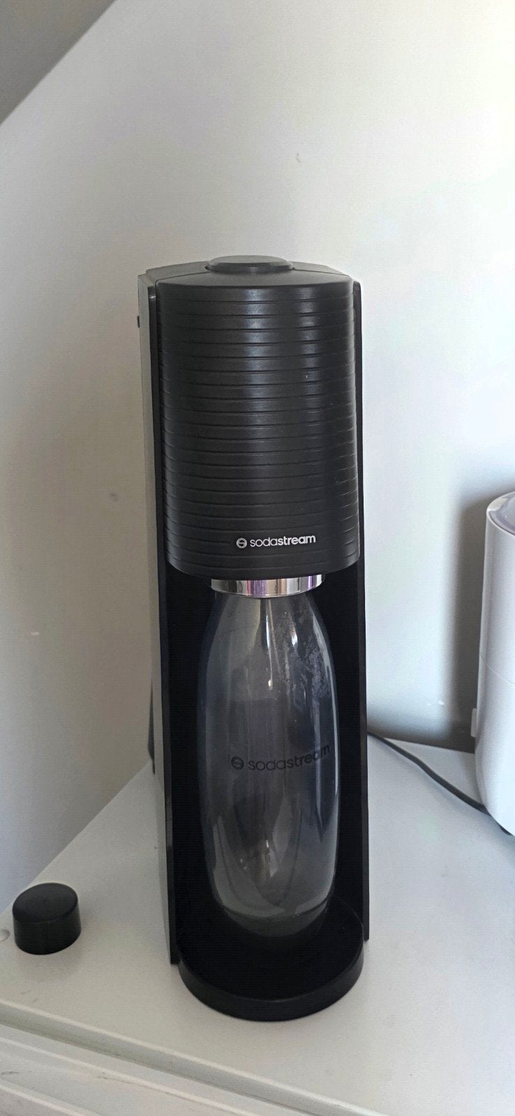 Sodastream bruiswatermaker - Zwart, inclusief fles, Ophalen, Overige typen, Kunststof, Zo goed als nieuw